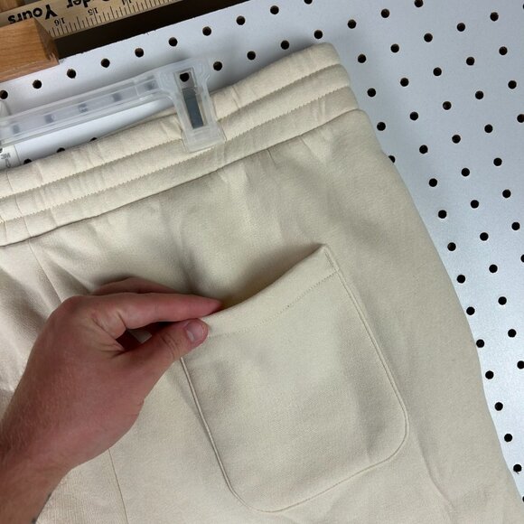 LRG Jogger Sweatpants XL Cream Tan NWT Tapered Pocket Drawstring Streetwear - Picture 6 of 9